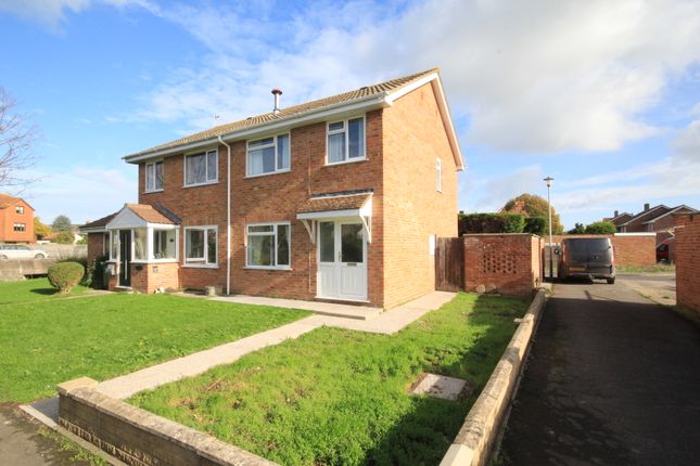 3 bedroom semi-detached house for sale