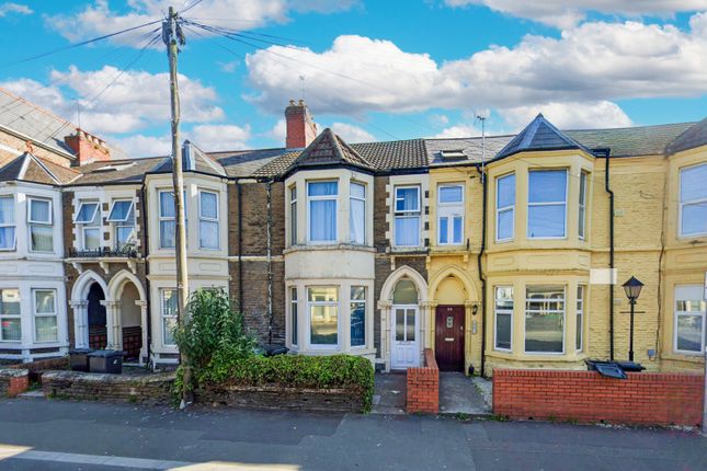 6 bed terraced house