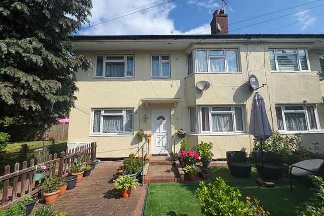 Rostrevor Gardens, Southall 2 bed maisonette for sale