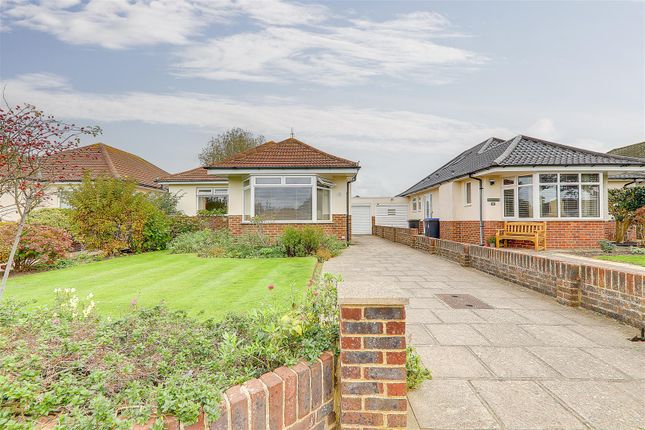 Rudgwick Avenue, Worthing BN12 2 bed detached bungalow for sale