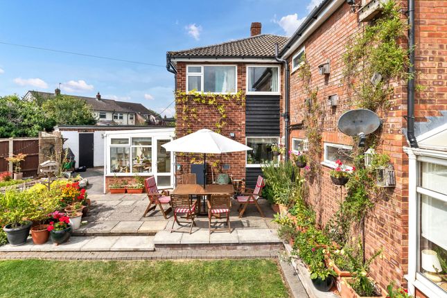 Nightingale Avenue, Royston SG8 6 bed detached house for sale