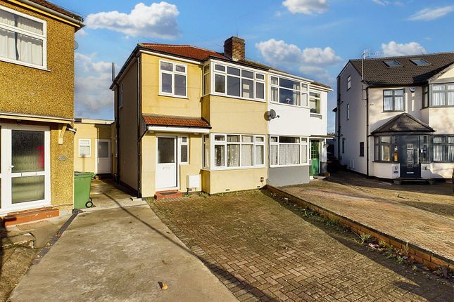 Aldridge Avenue, Stanmore, HA7 4 bed semi