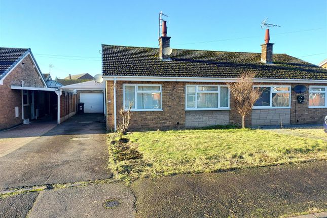 2 bedroom semi-detached bungalow for sale