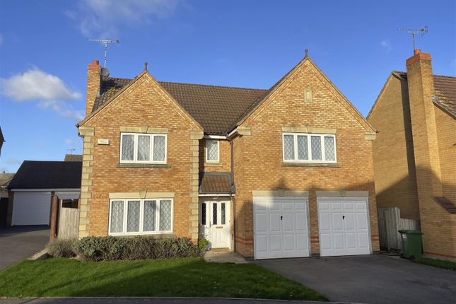 Siskin Close, Rugby 5 bed detached house for sale