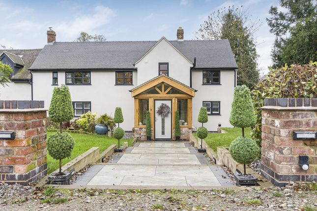 6 bedroom detached house for sale