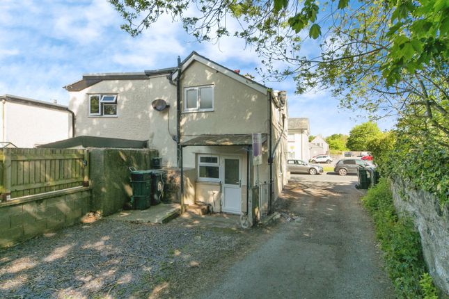 3 bed end terrace house