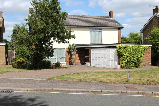 High Ridge, Cuffley EN6 4 bed detached house for sale