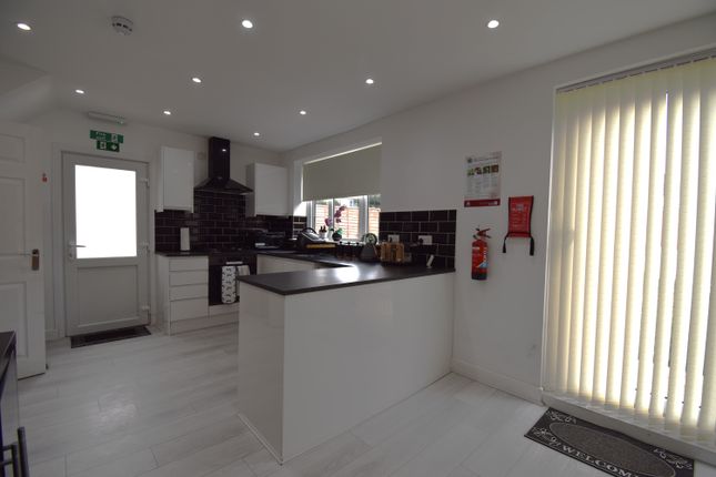 3 bed semi-detached house