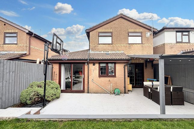 Churchfields, Barry, CF63 3 bed detached house for sale