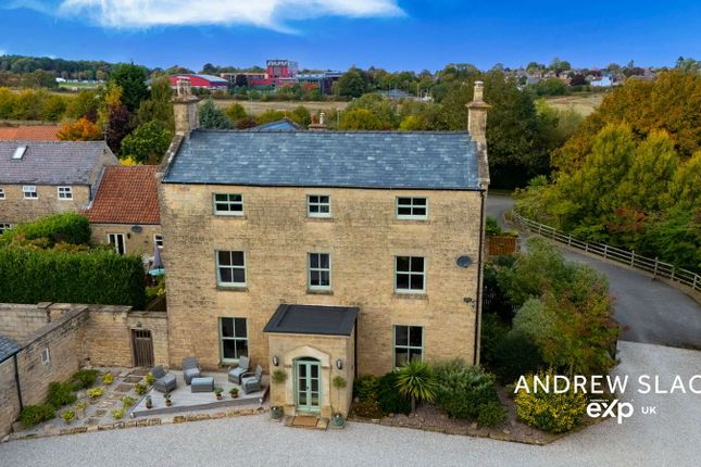 Nottingham Road, Mansfield NG18 5 bed farm house for sale