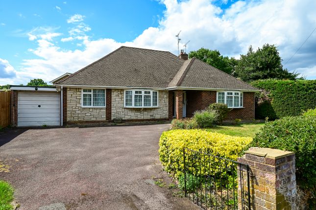 Frogmore Road, Camberley GU17 3 bed detached bungalow for sale