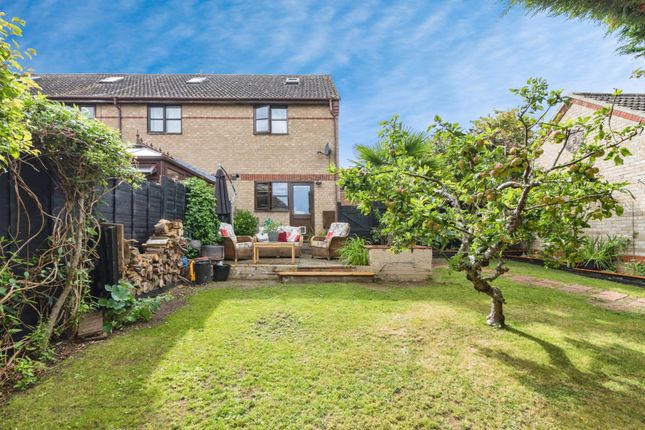 2 bedroom end of terrace house for sale