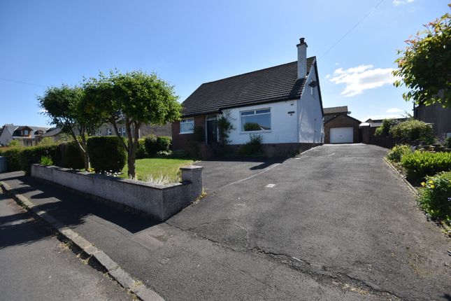 Douglas Street, Carluke, ML8 5BH 3 bed detached villa for sale