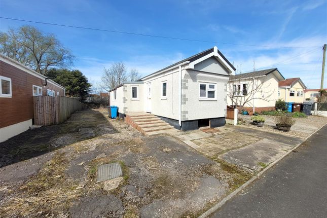 Lamaleach Drive, Preston PR4 2 bed park home for sale