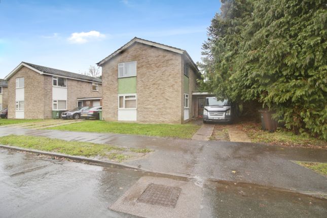 2 Cranbrook Drive, St. Albans 2 bed terraced house for sale