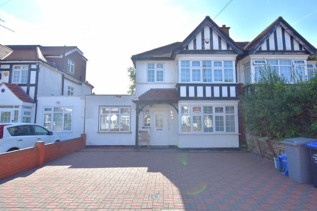 Conway Gardens, South Kenton 4 bed semi