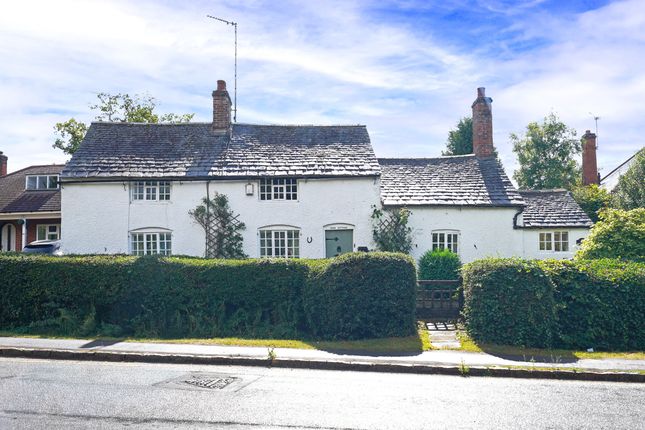 2 bedroom detached house for sale
