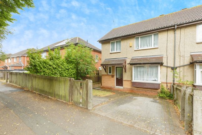 2 bedroom semi-detached house for sale