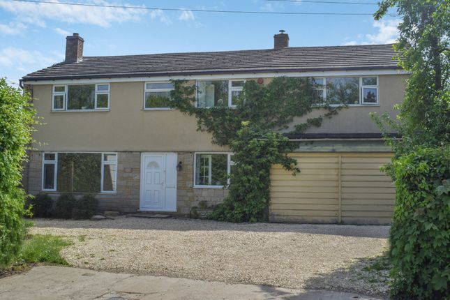 6 bedroom detached house for sale