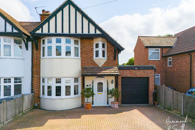 St. Albans Road, Epping CM16 3 bed semi