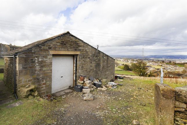 Forest Hill Road, Halifax HX4 Barn conversion for sale