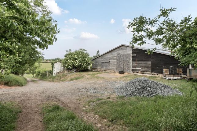 Lincomb,  Stourport,  DY13 3 bed barn conversion for sale