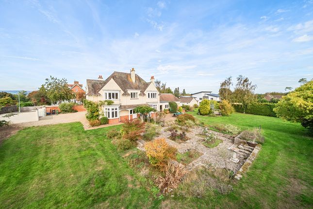 Wild Oak Lane, Trull, 0.75 Acre 5 bed house for sale
