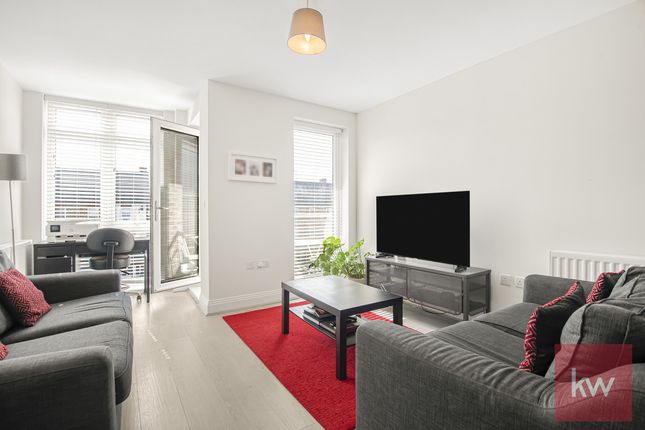 Kestrel Court, Heron Way, Maidenhead... 2 bed apartment for sale