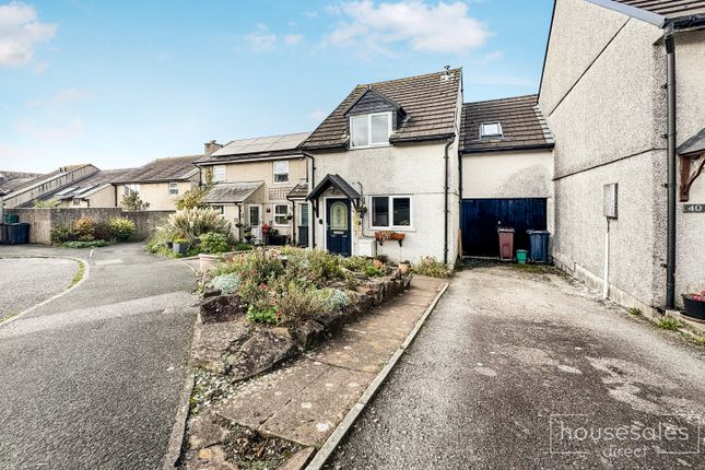 3 bed semi-detached house
