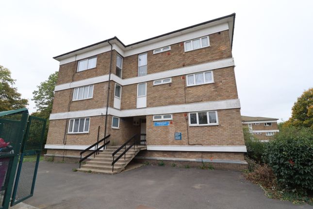 Swanstead, Basildon, Essex, SS16 1 bed apartment for sale