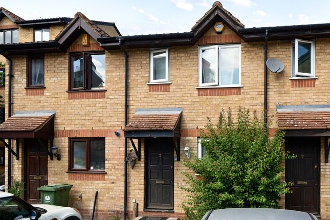 Baildon Street, London, SE8 2 bed terraced house for sale