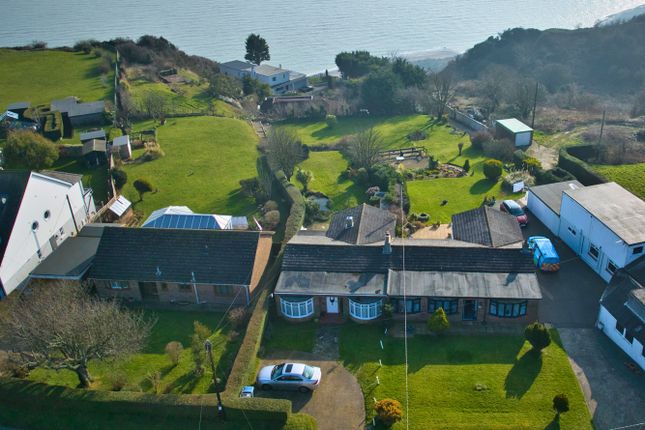 Old Dover Road, Folkestone, CT18 2 bed bungalow for sale
