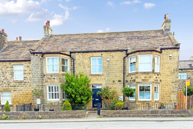 Spacey Houses, Princess Royal Way... 3 bed semi