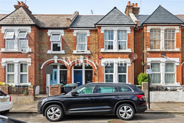 Southey Road, Seven Sisters, London, N15 2 bed apartment for sale