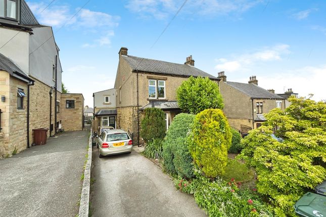 5 bedroom semi-detached house for sale