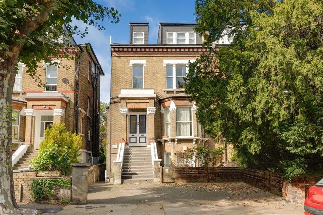 Cavendish Road, London NW6 2 bed flat for sale