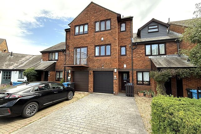 3 bed terraced house