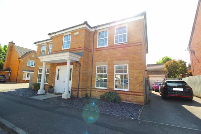 4 bed detached house