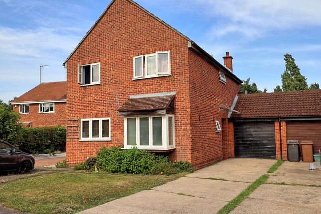 4 bed detached house