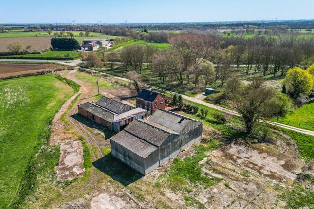 Snaith Road, Rawcliffe, Goole 3 bed farm house for sale