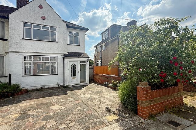 Priory Road, Hounslow, TW3 3 bed end of terrace house for sale