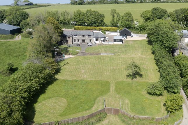 Lombard, Lanteglos, Nr Fowey 6 bed country house for sale