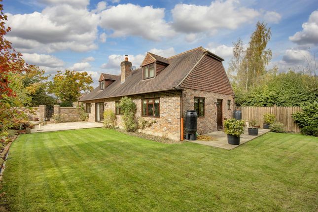 4 bed detached house