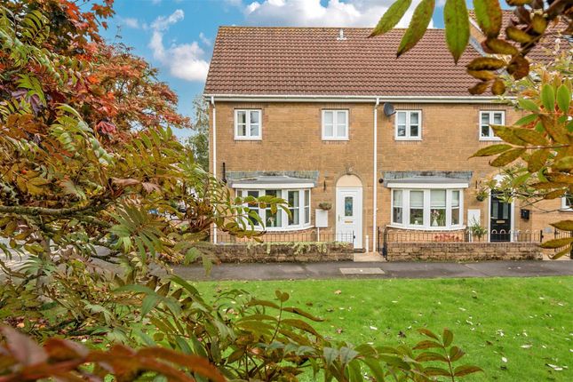 3 bed end terrace house