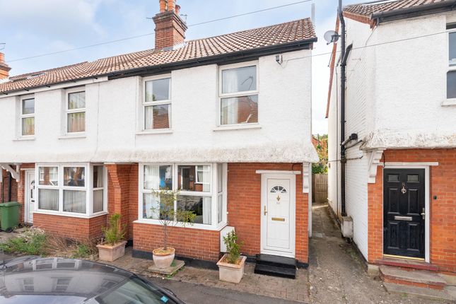 2 bedroom semi-detached house for sale