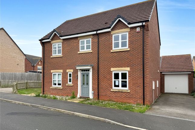 4 bed detached house