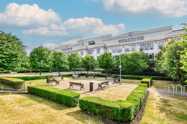 Ovaltine Drive, Ovaltine Court... 2 bed flat for sale