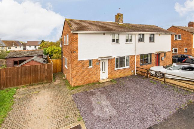 2 bedroom semi-detached house for sale