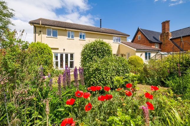 Mellis 4 bed detached house for sale