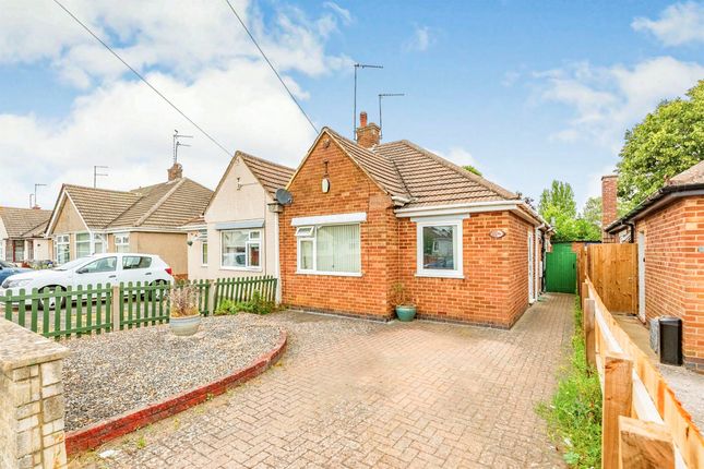 2 bedroom semi-detached bungalow for sale